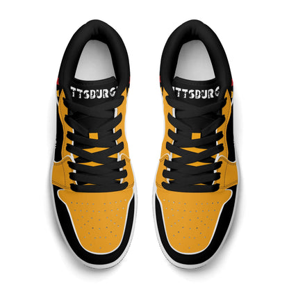Pittsburgh football Jamrock Low top sneakers in black, gold with football badge with the city skyline over the rivers
